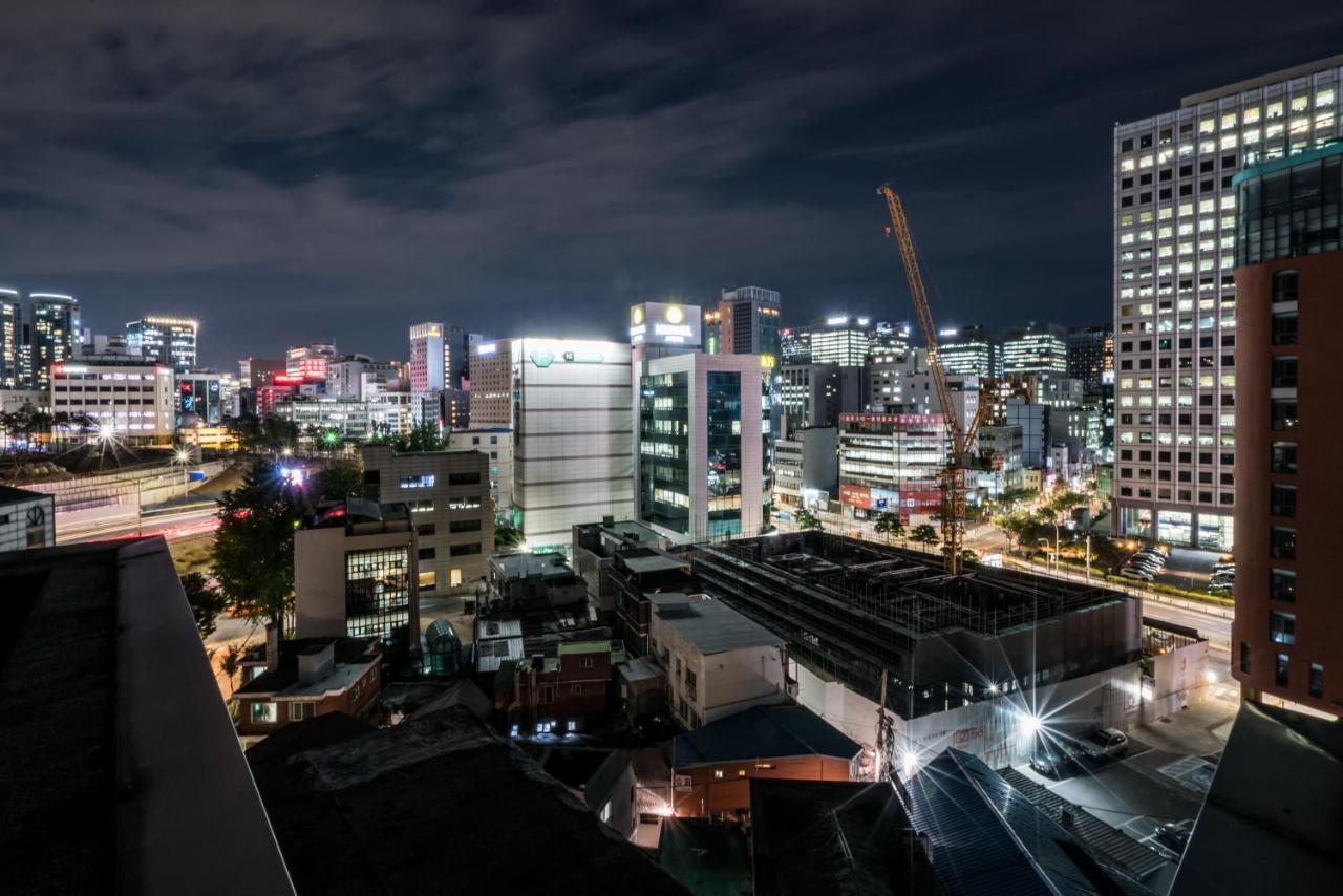 Oriens Hotel & Residences Myeongdong Seoul Exterior photo