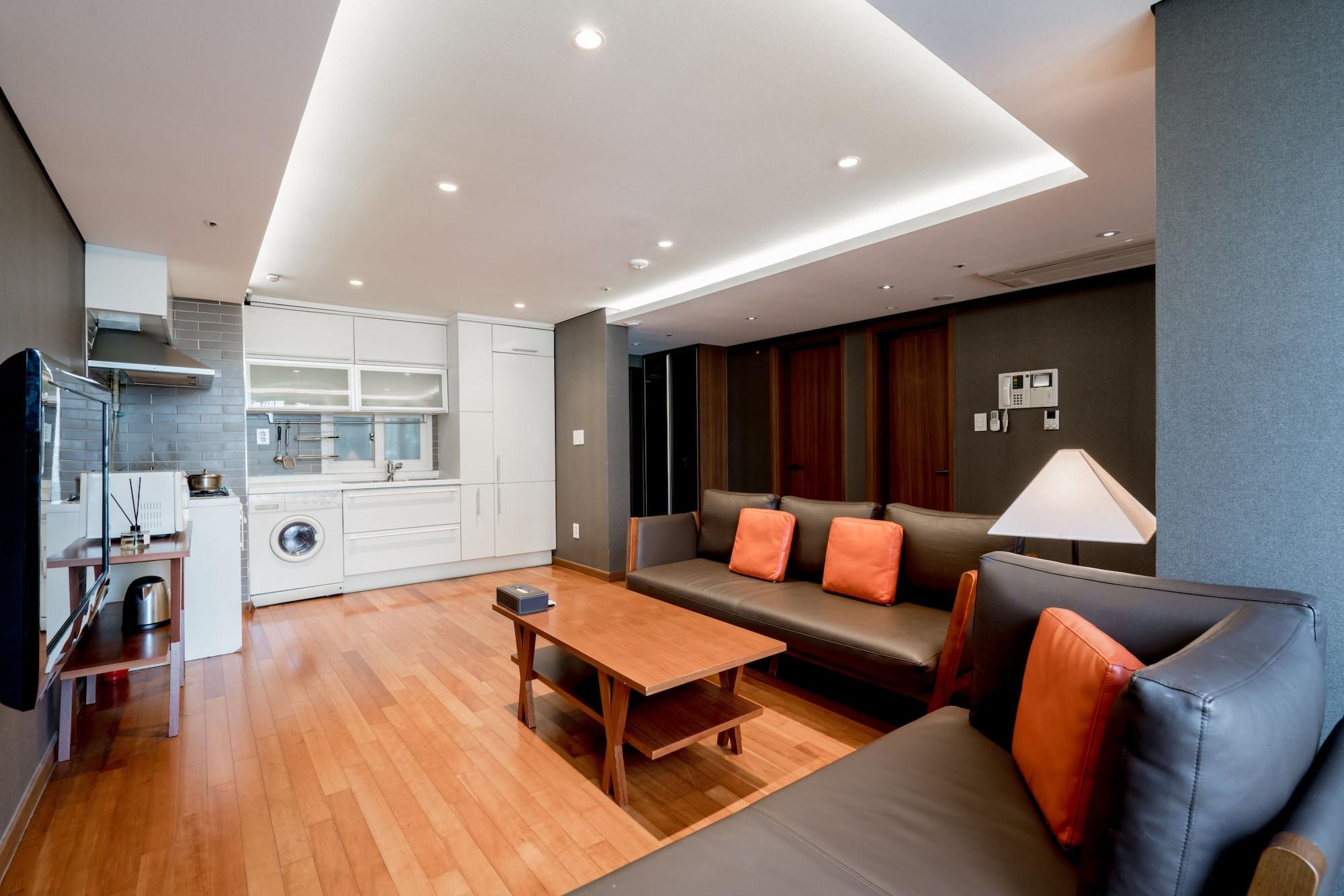 Oriens Hotel & Residences Myeongdong Seoul Exterior photo