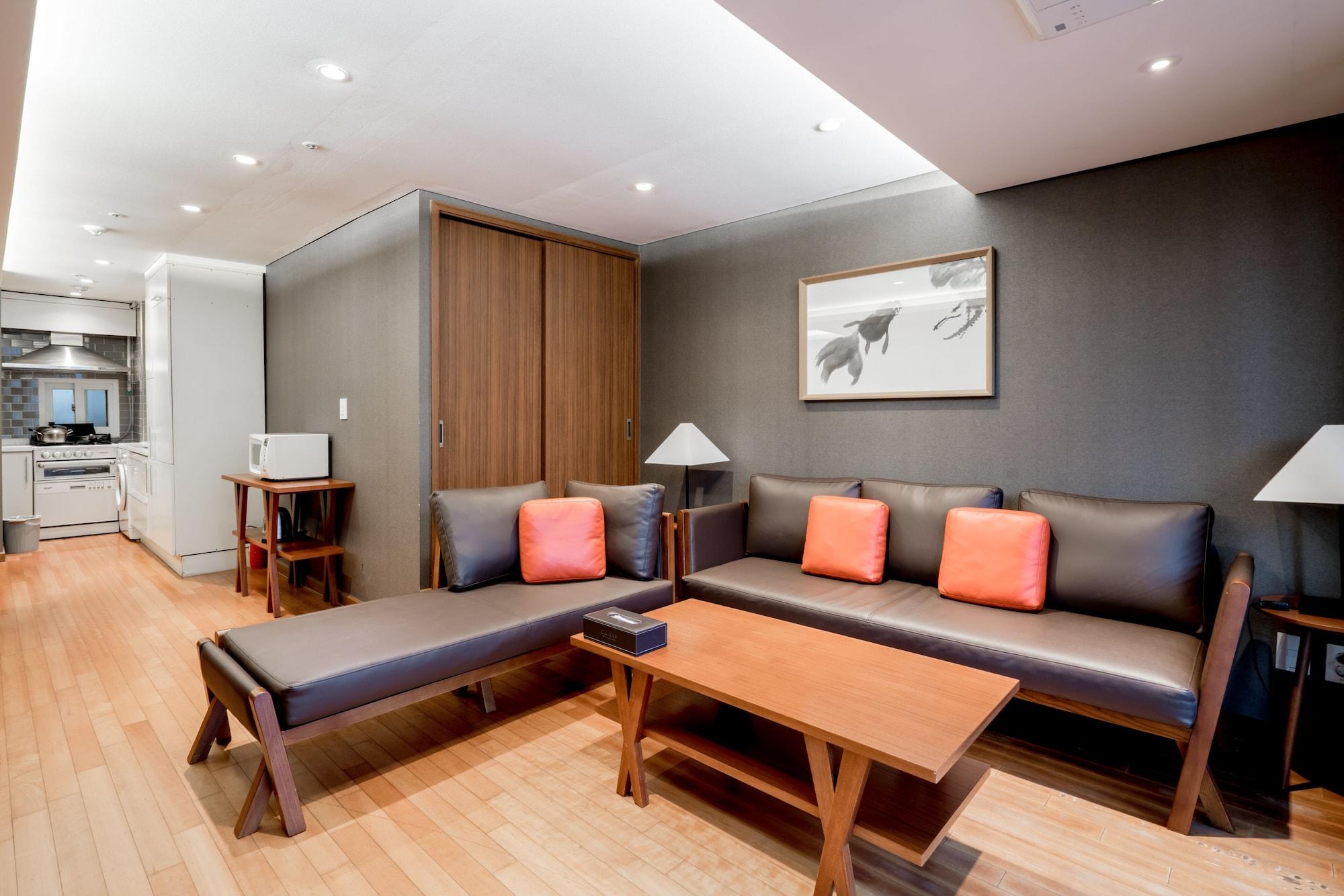 Oriens Hotel & Residences Myeongdong Seoul Exterior photo